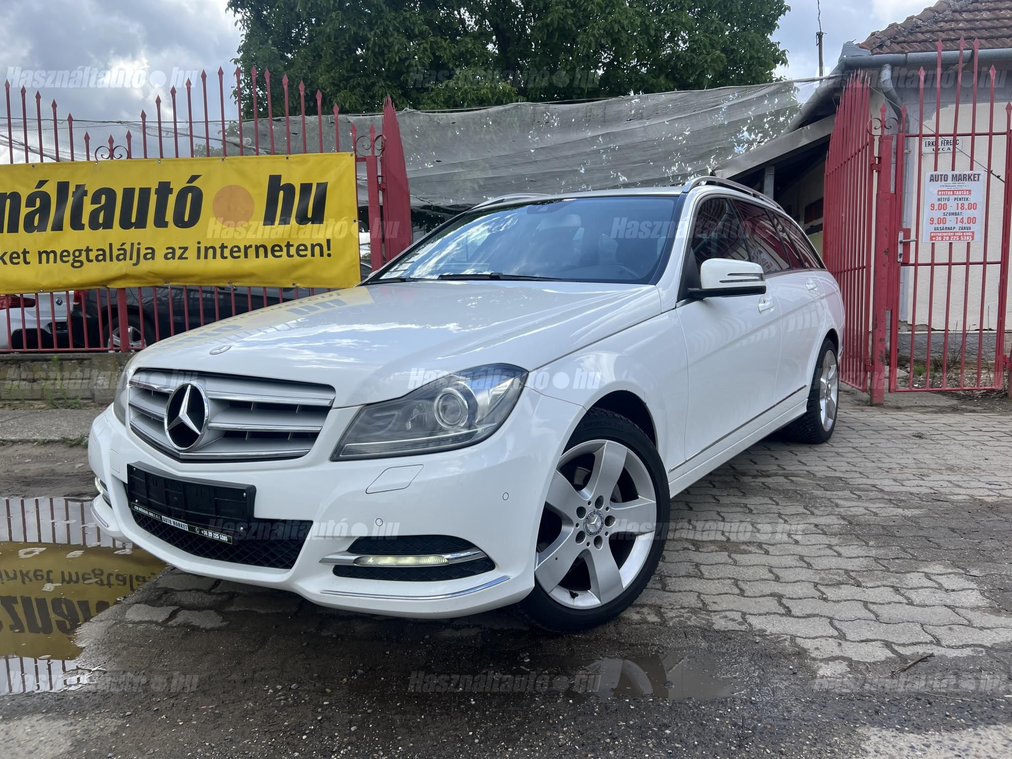 MERCEDES-BENZ C 220 2014/1 - 1