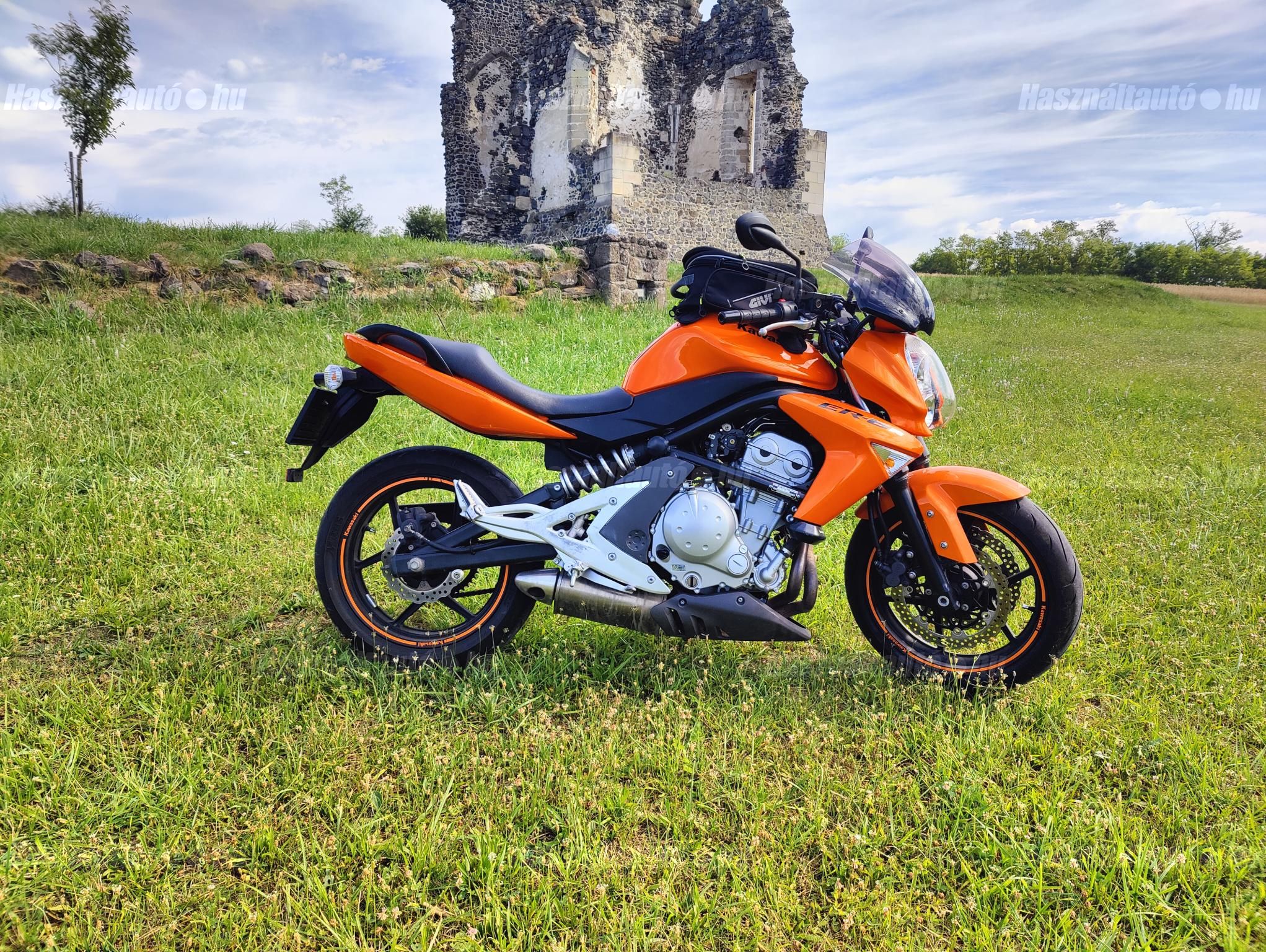 KAWASAKI ER-6N 2007/8 - 1