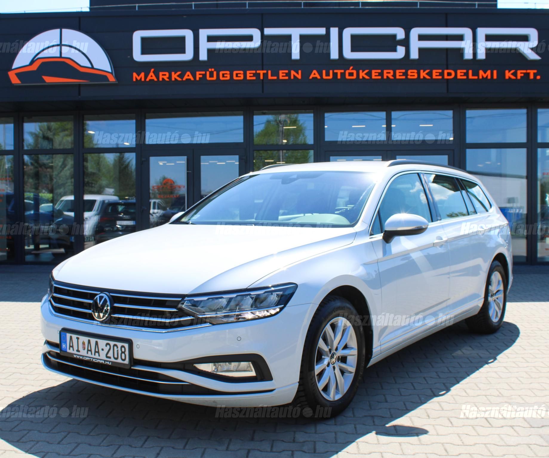 VOLKSWAGEN PASSAT VIII 2024/4 - 1