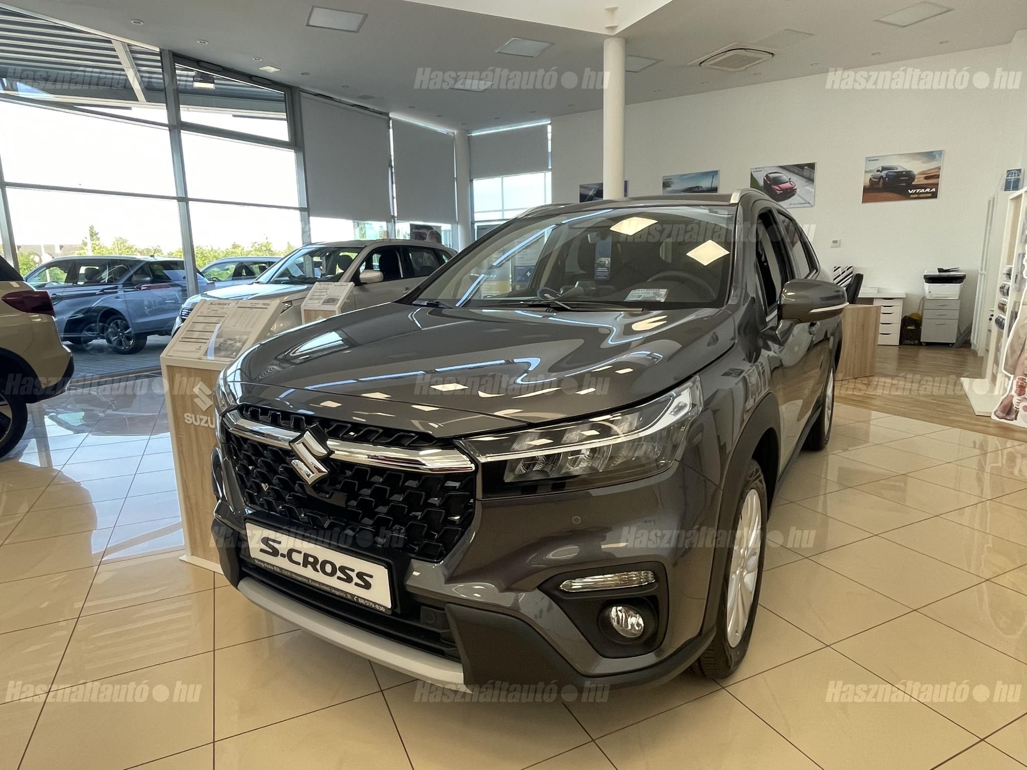 SUZUKI S-CROSS 2025 - 1