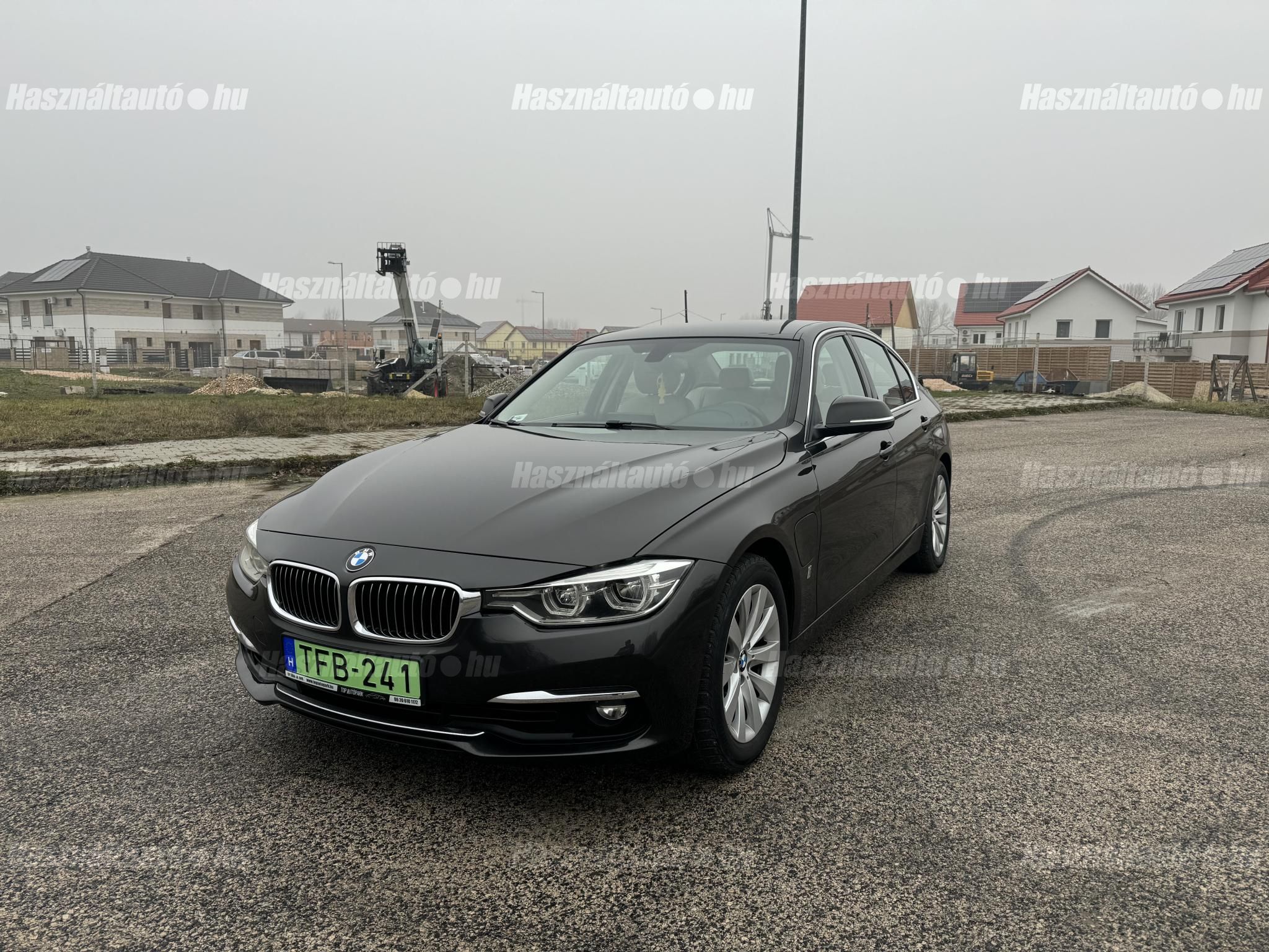 BMW 330 2016/12 - 1