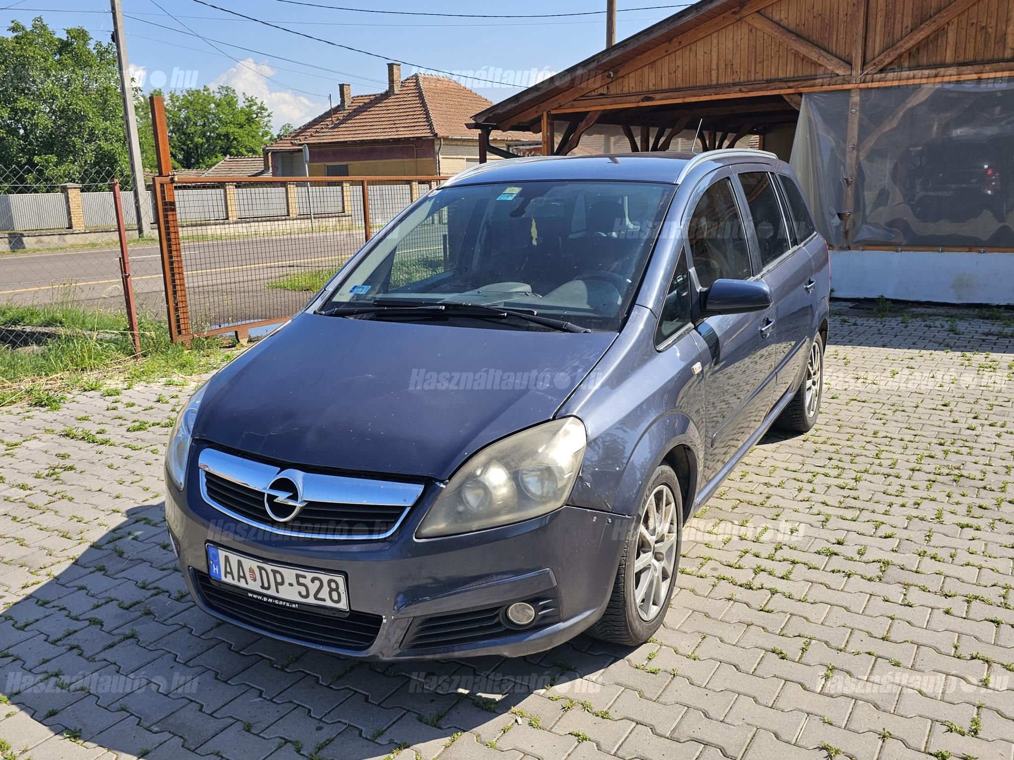 OPEL ZAFIRA B 2009/10 - 1