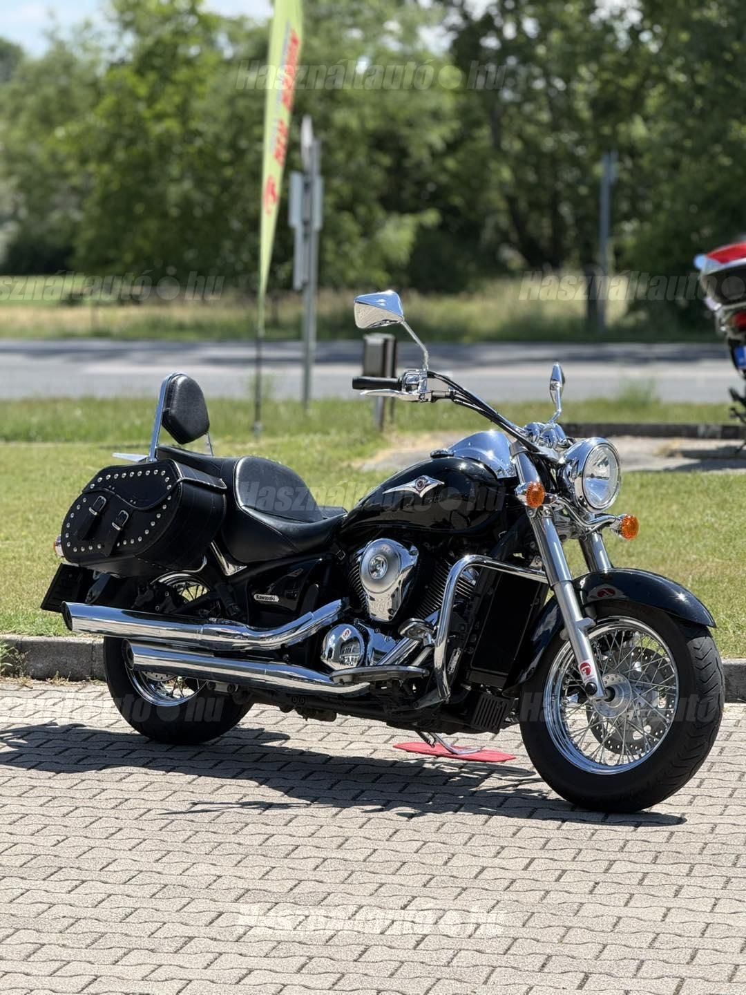 KAWASAKI VULCAN 900 CLASSIC 2007 - 1