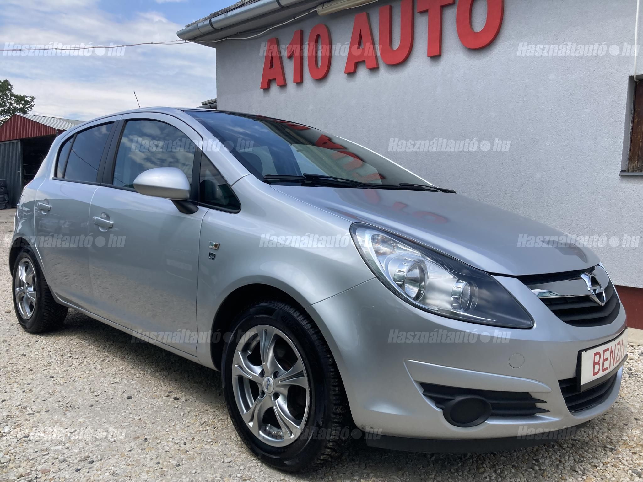 OPEL CORSA D 2010/3 - 1