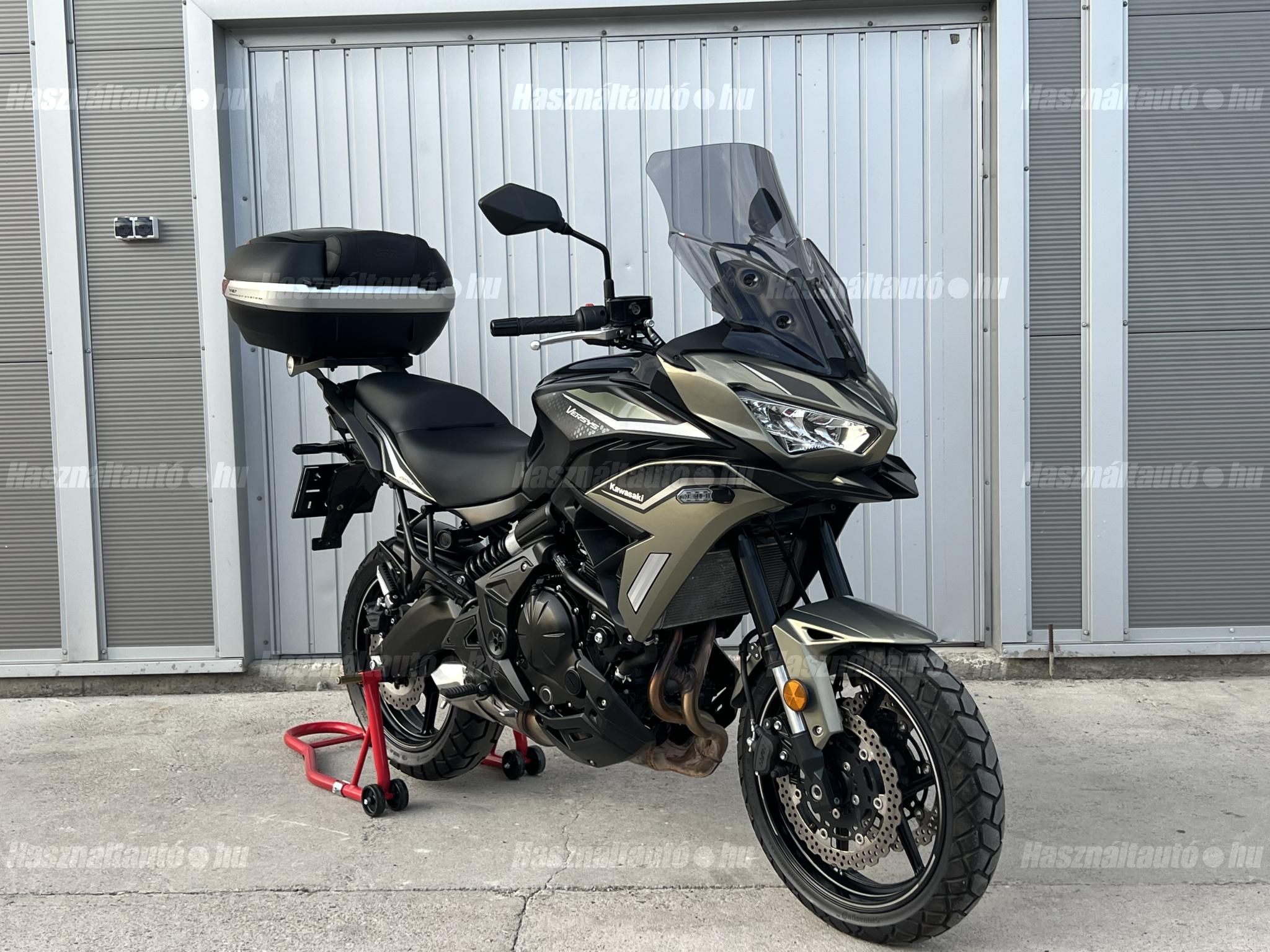 KAWASAKI VERSYS 650 2023/9 - 1