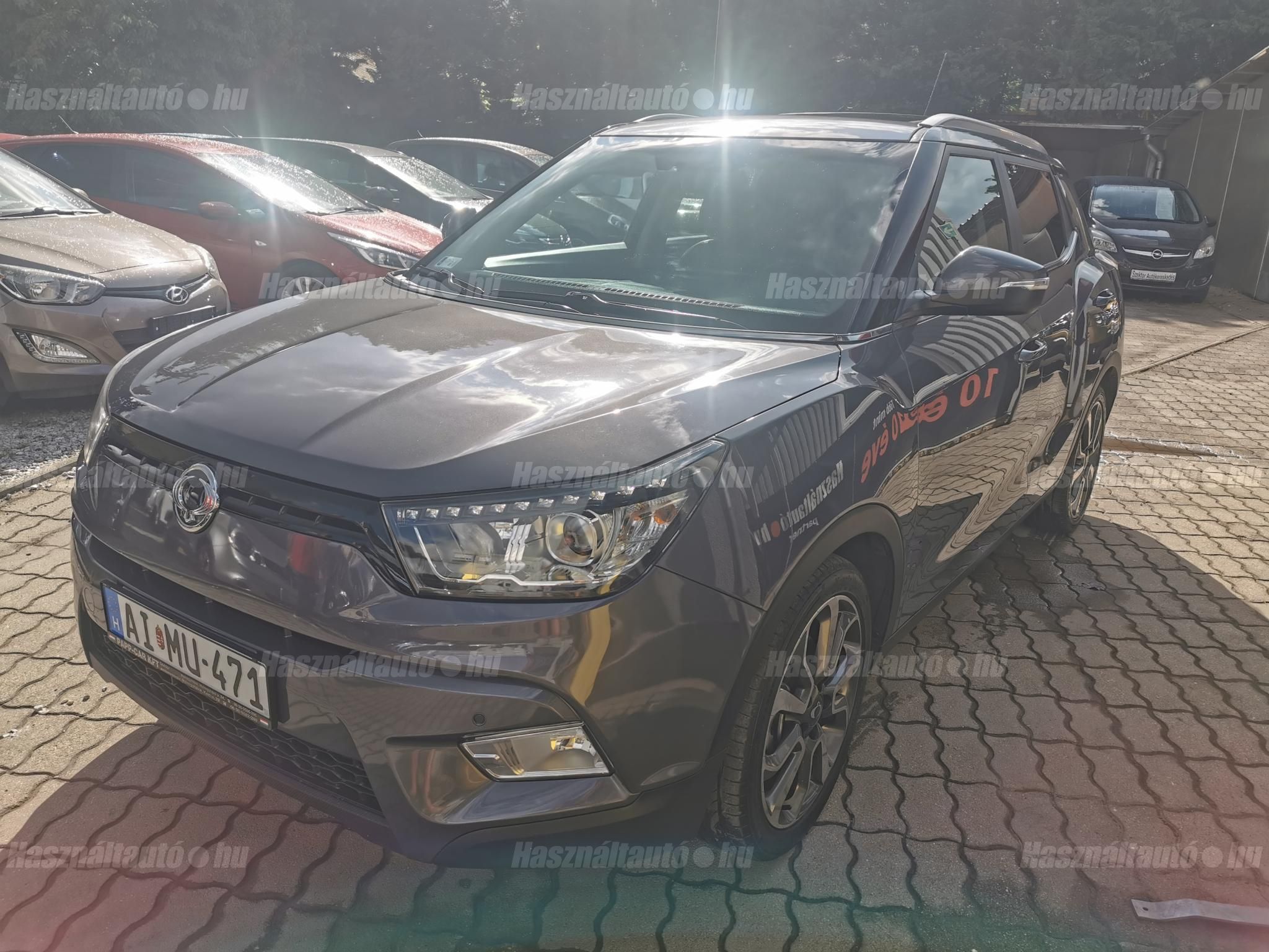 SSANGYONG TIVOLI 2015/11 - 1