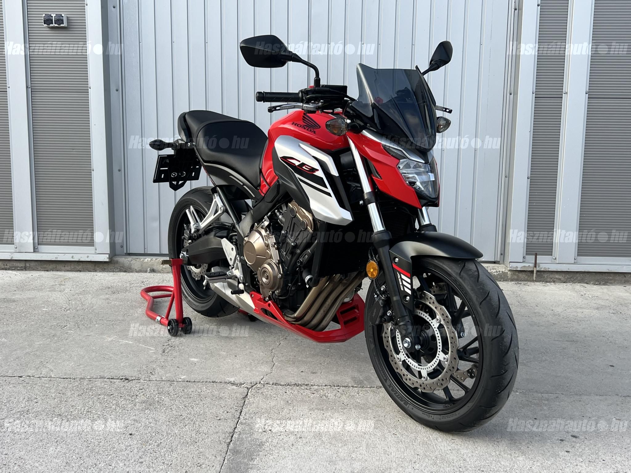HONDA CB 650 F 2018/3 - 1