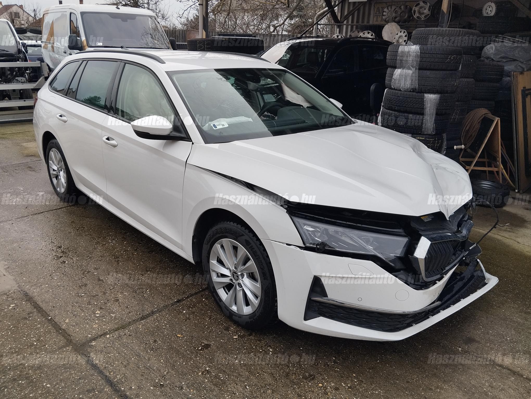 SKODA OCTAVIA 2025/4 - 1