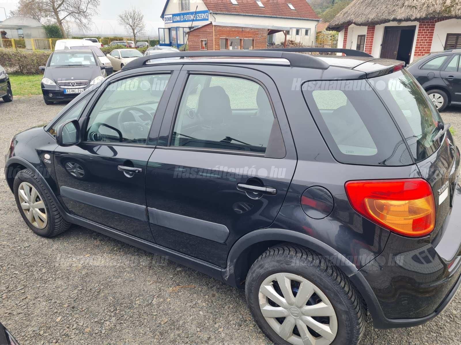 SUZUKI SX4 2011/10 - 1