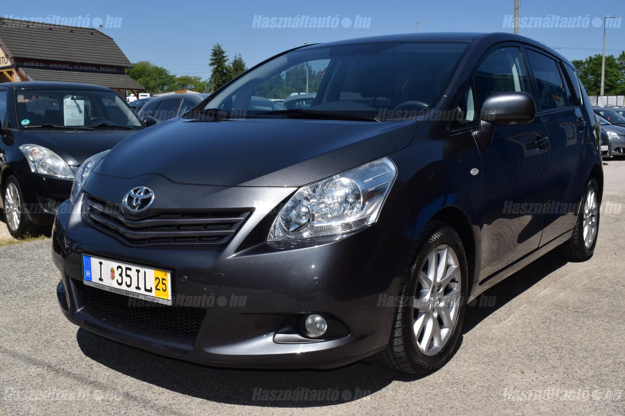 TOYOTA VERSO 2012/2 - 1
