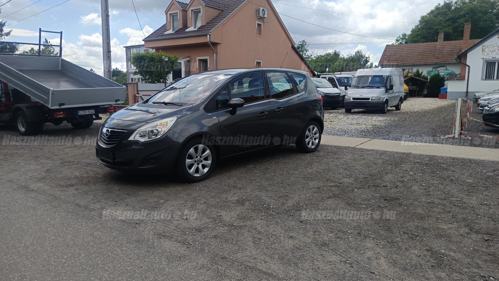 OPEL MERIVA B 2011/10 - 1