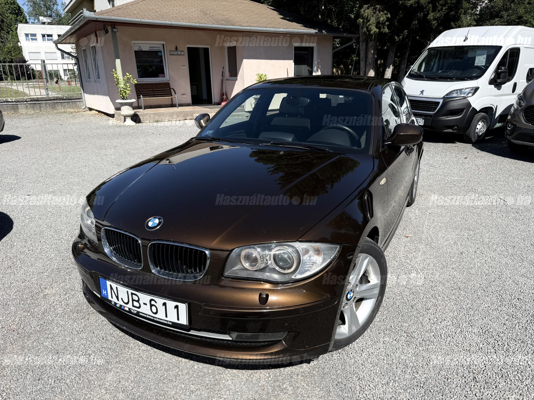 BMW 118 2011/5 - 1