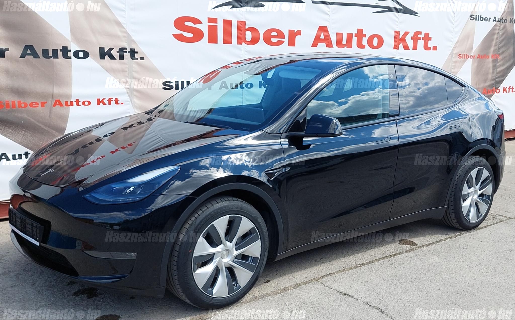 TESLA MODEL Y 2021/11 - 1