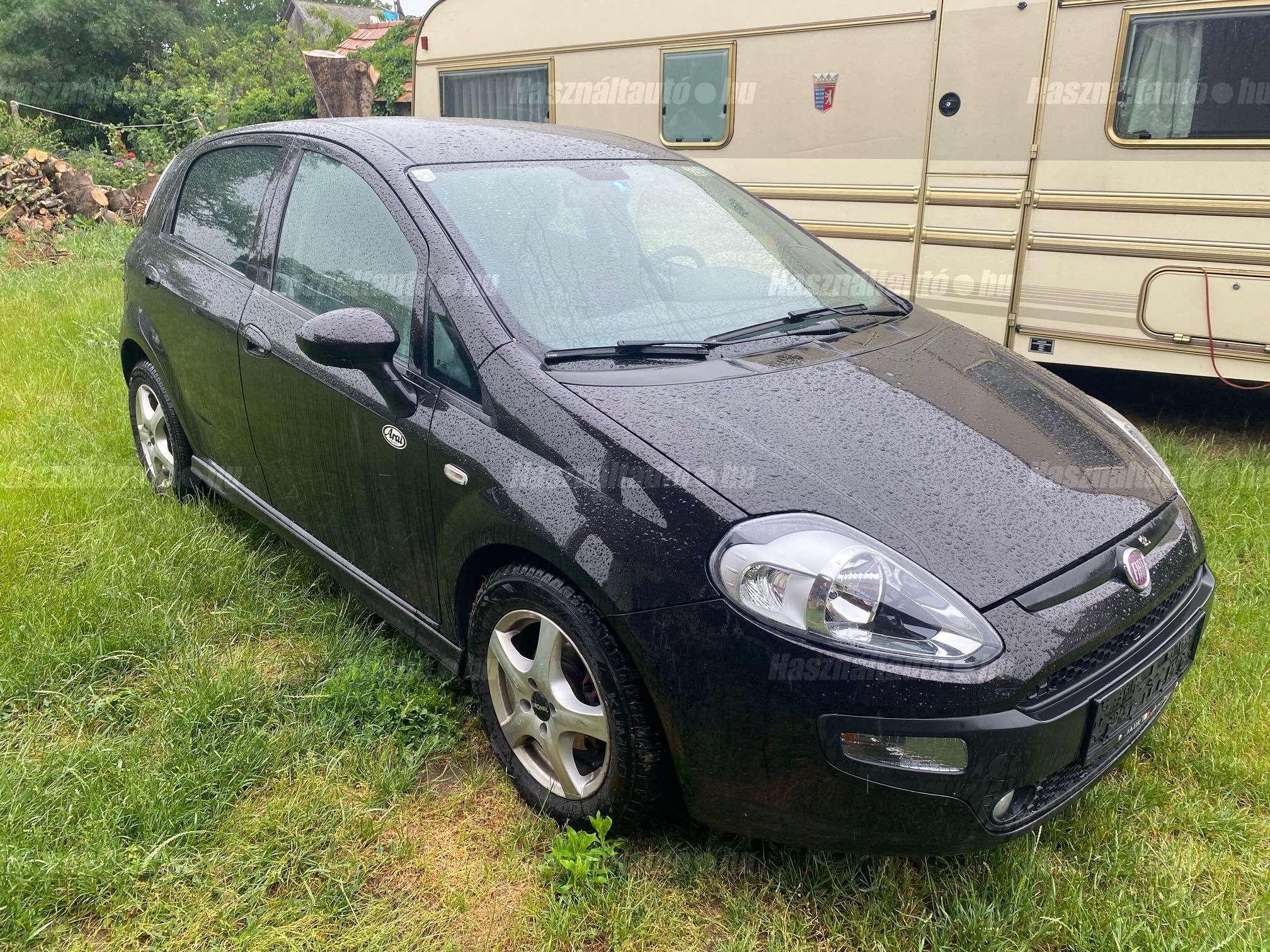 FIAT PUNTO 2010/10 - 1
