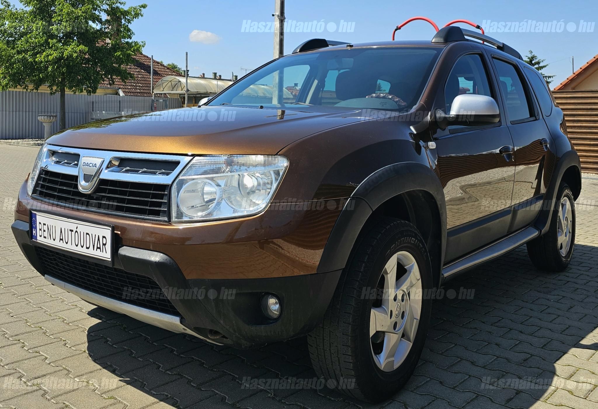 DACIA DUSTER 2010/4 - 1