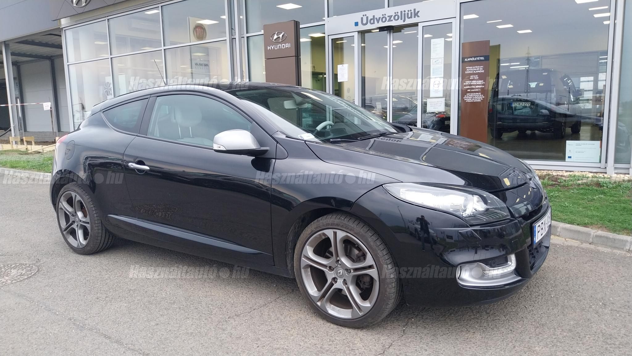 RENAULT MEGANE 2012/6 - 1