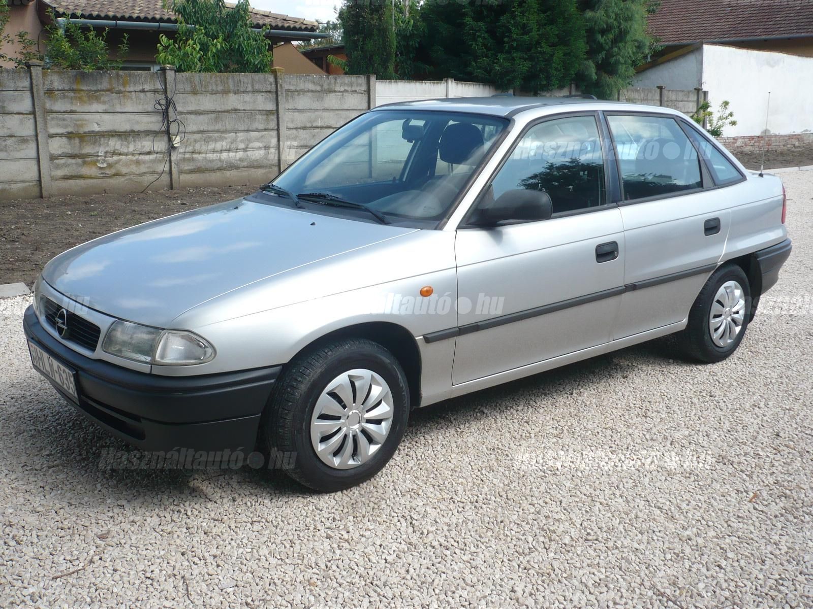 OPEL ASTRA F 2001/4 - 1