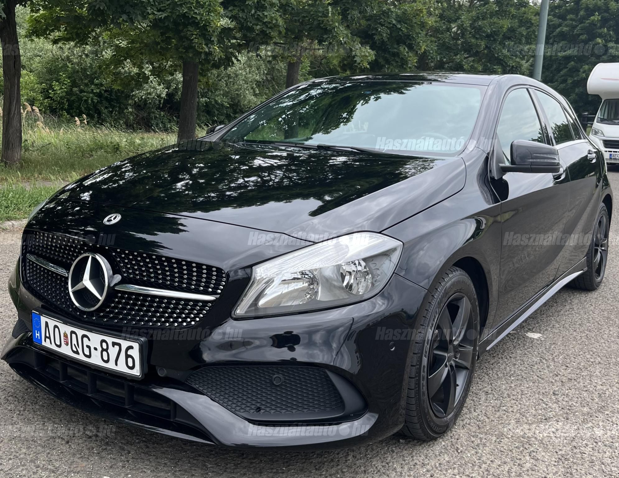 MERCEDES-BENZ A 180 2018/2 - 1