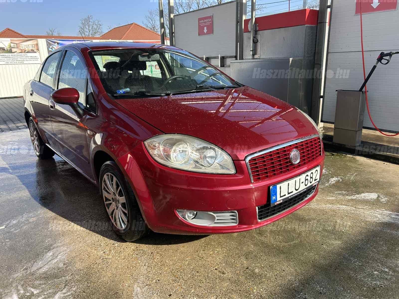FIAT LINEA 2008/6 - 1