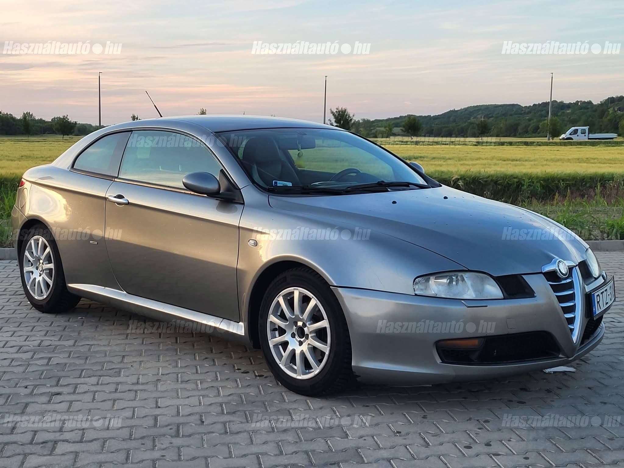 ALFA ROMEO GT 2005/8 - 1