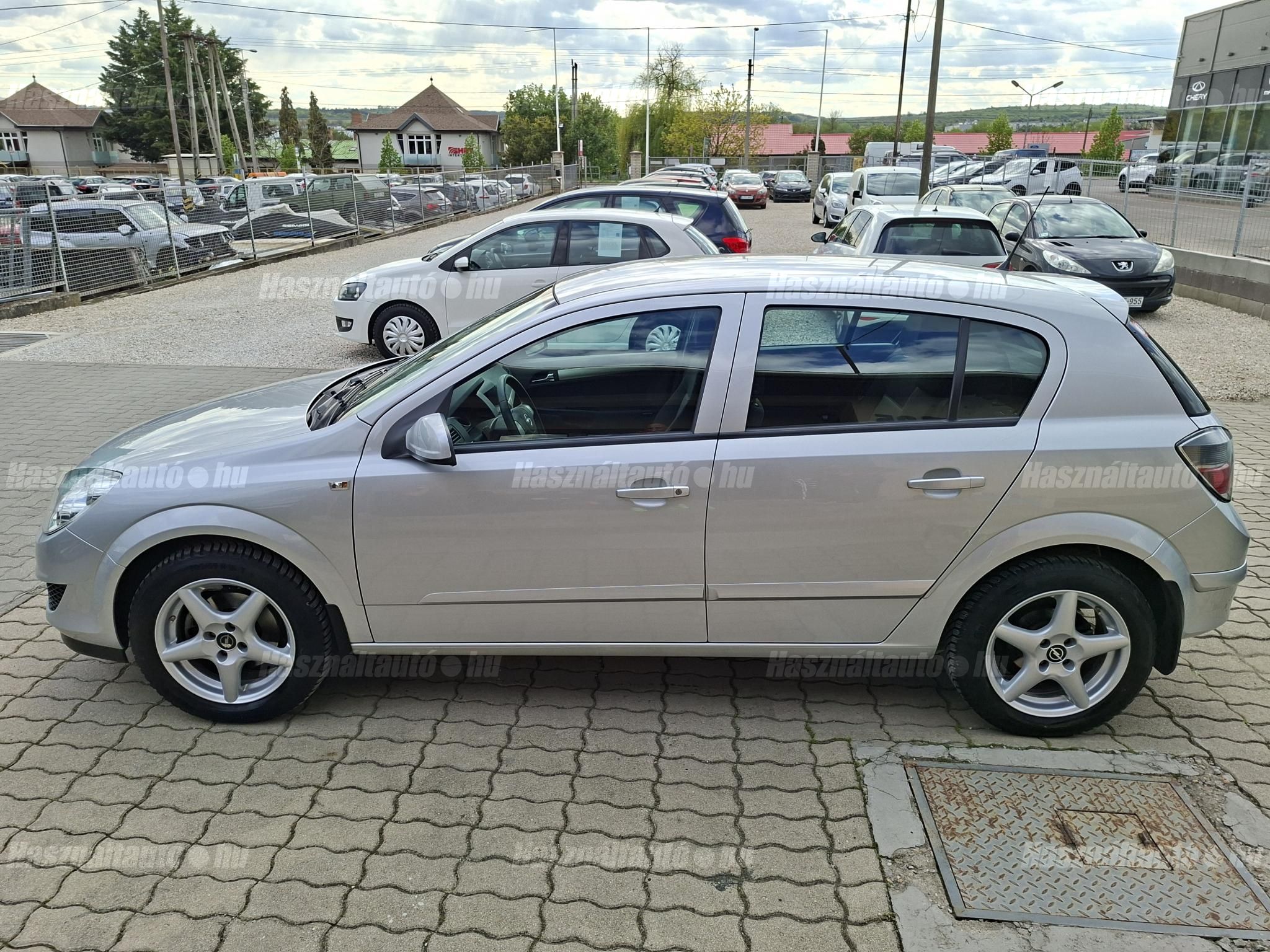 OPEL ASTRA H 2008/4 - 1