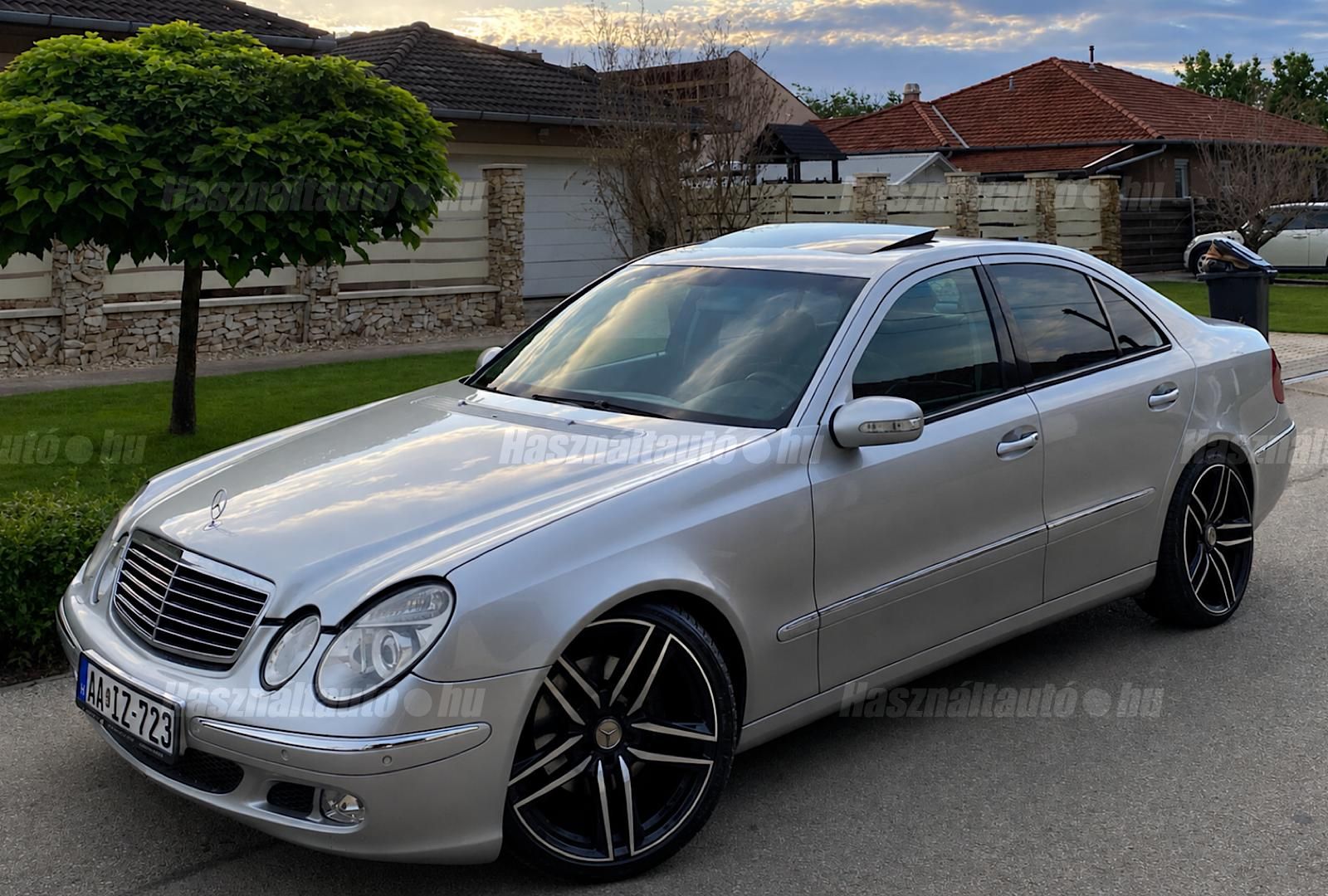 MERCEDES-BENZ E 320 2003/10 - 1