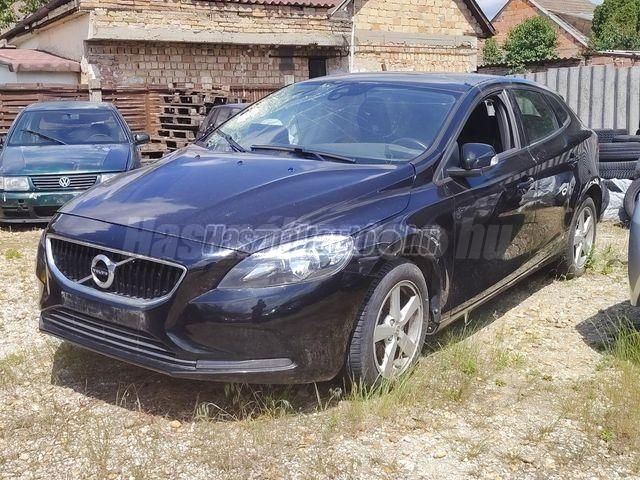 VOLVO V40 2018/6 - 1