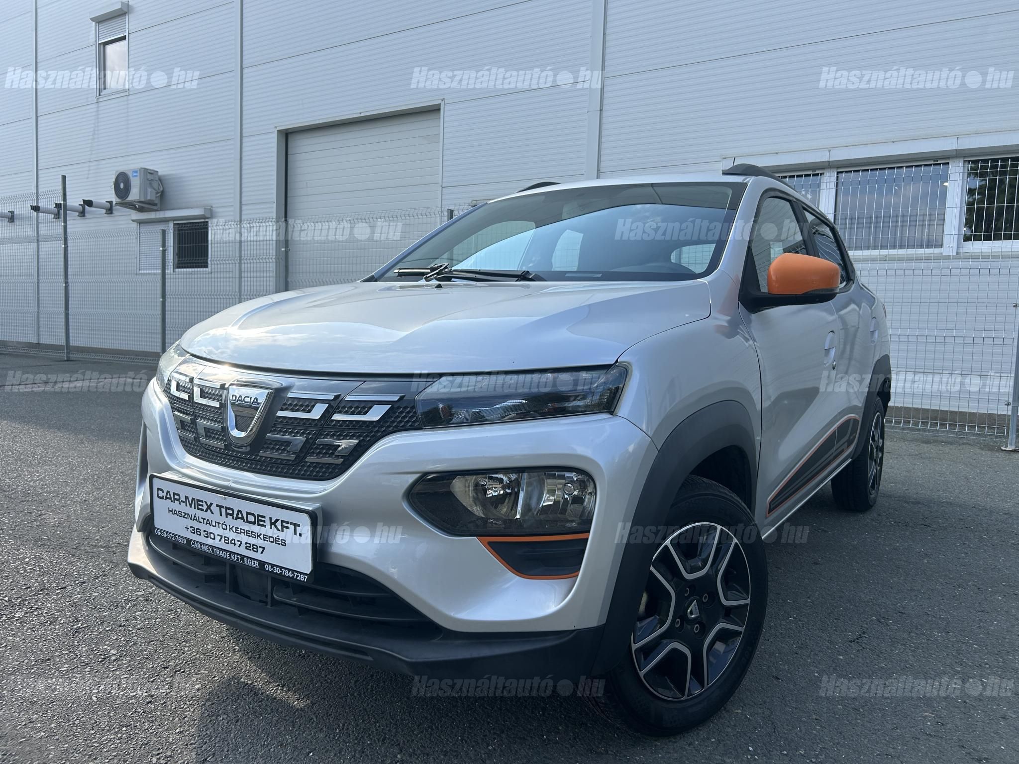 DACIA SPRING 2021/12 - 1
