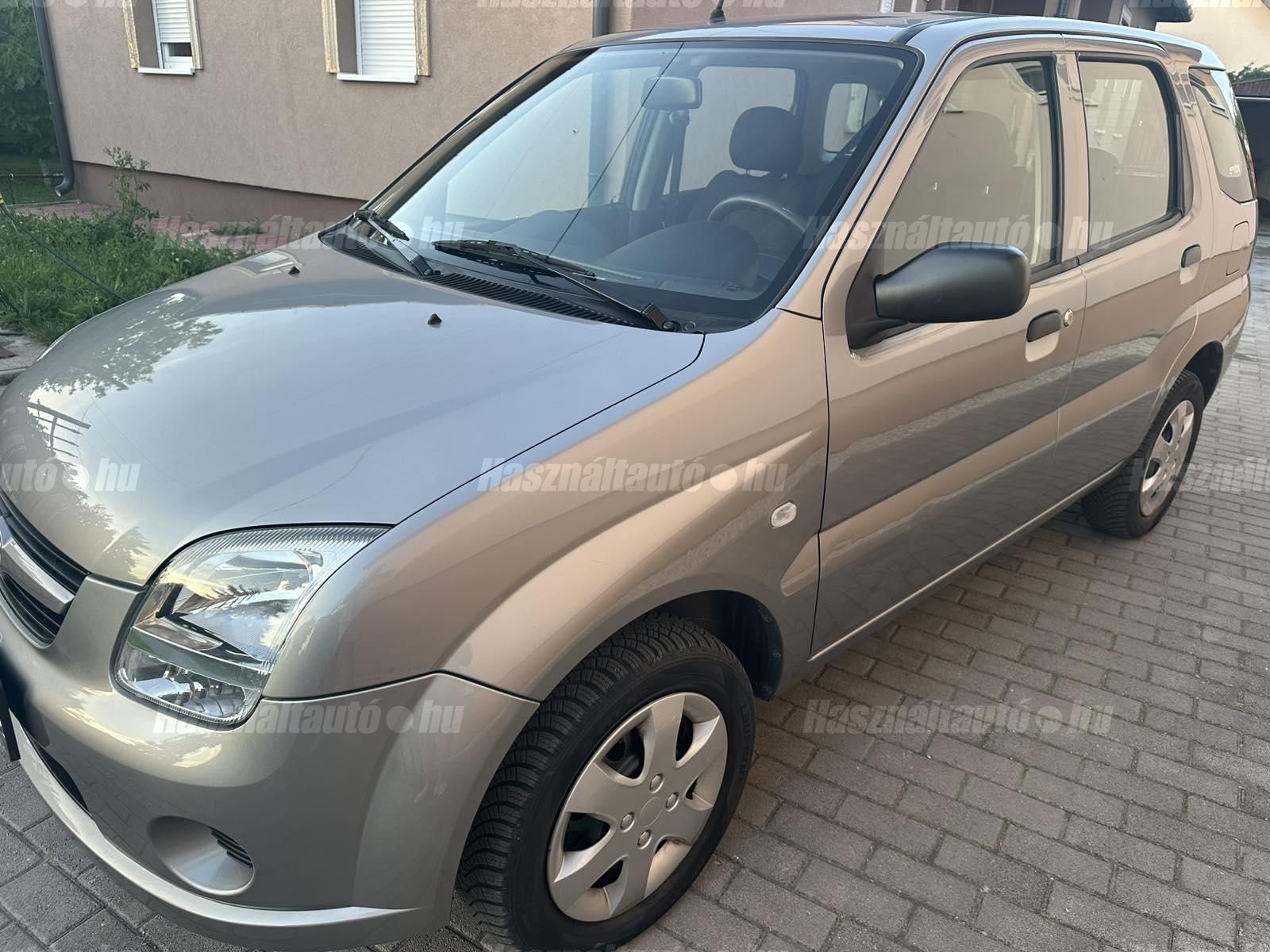 SUZUKI IGNIS 2003/7 - 1