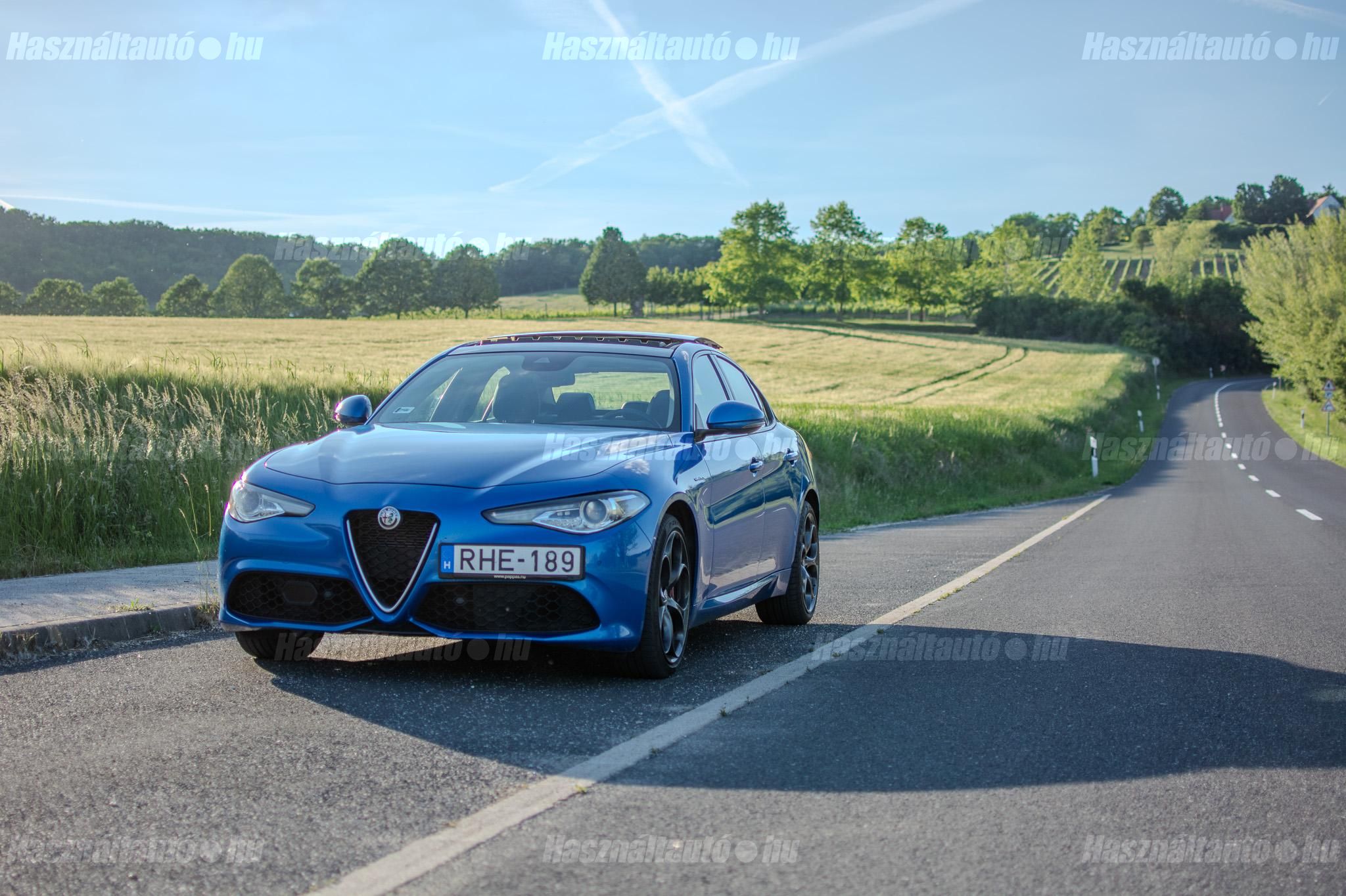 ALFA ROMEO GIULIA 2018/12 - 1