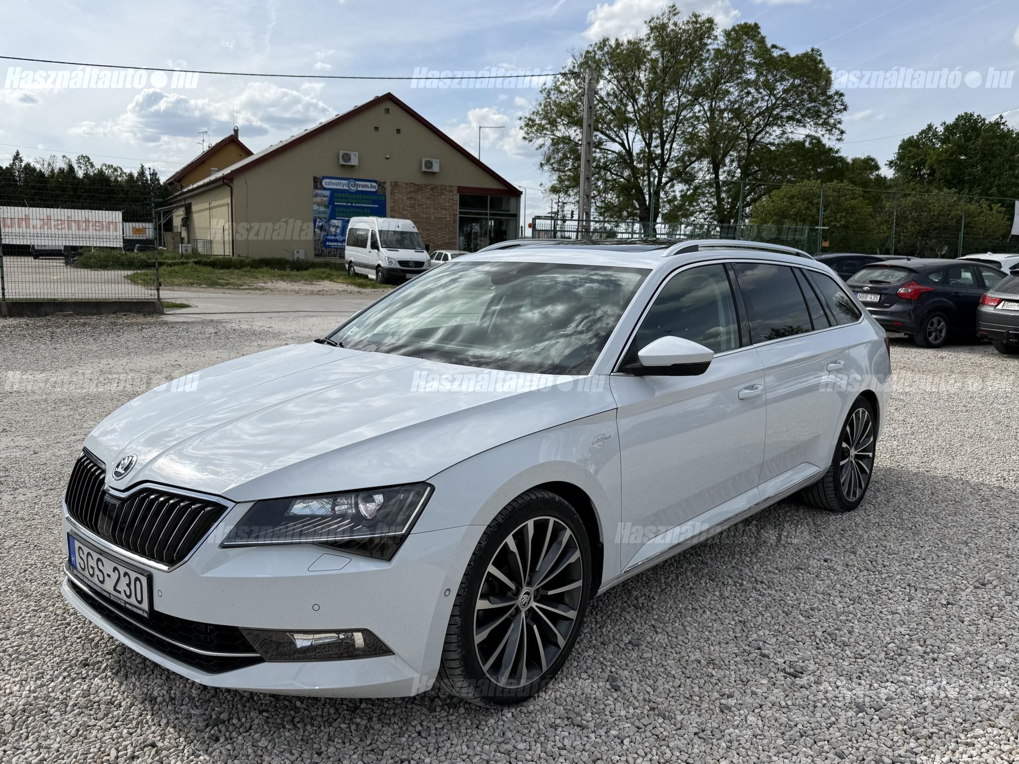SKODA SUPERB 2018/6 - 1