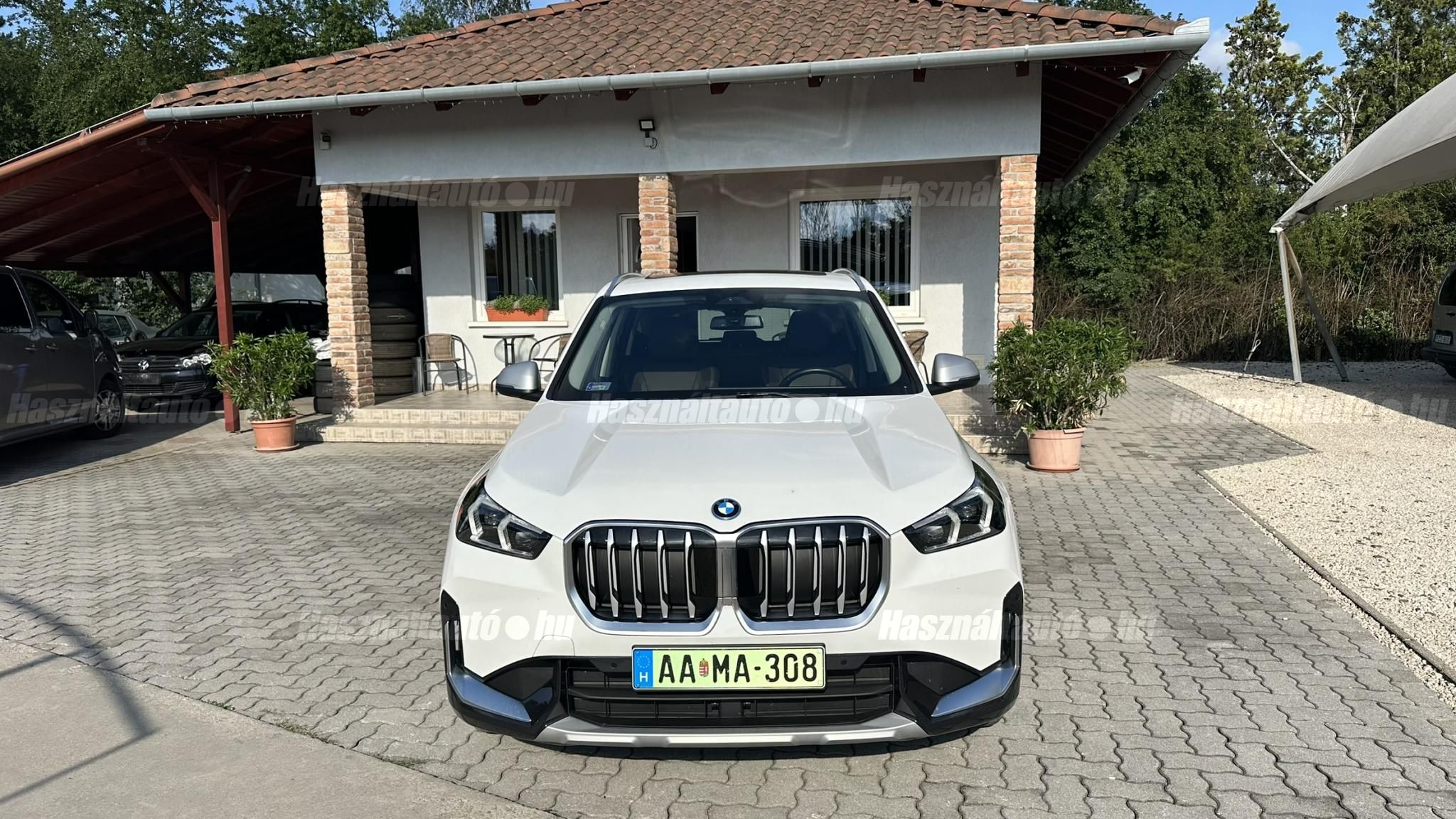 BMW X1 2023/4 - 1