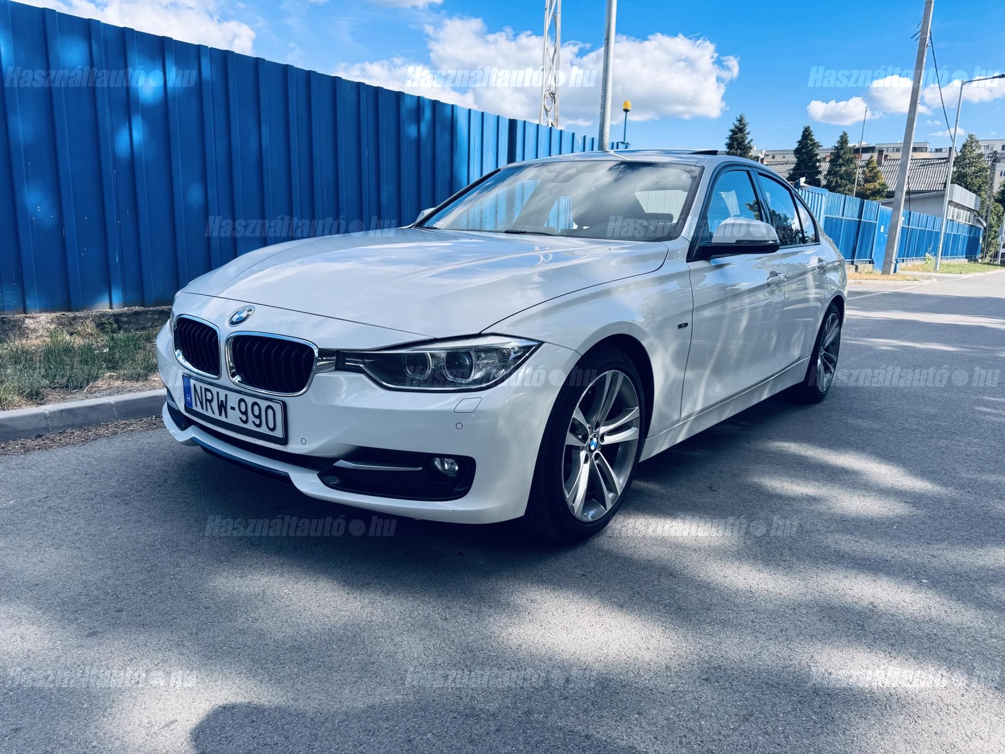BMW 320 2012/2 - 1