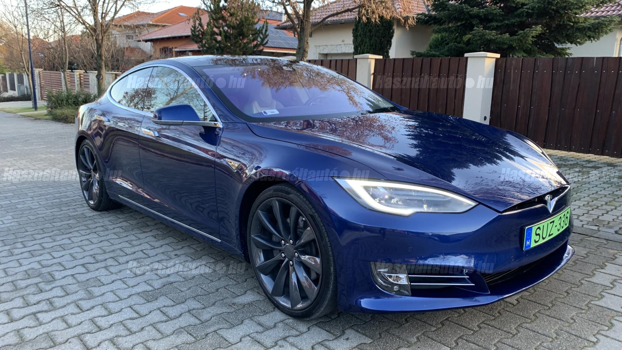 TESLA MODEL S 2016/10 - 1