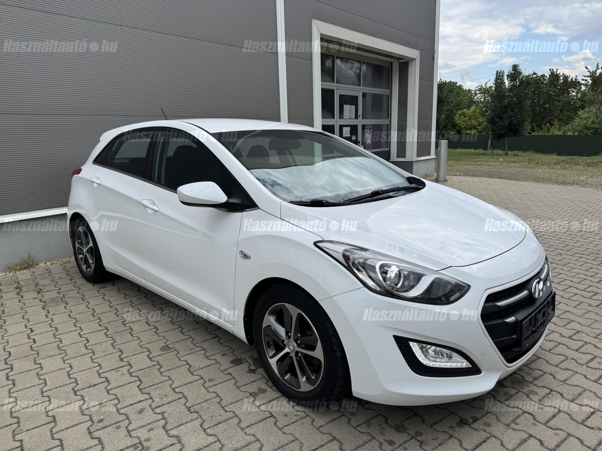 HYUNDAI I30 2015/5 - 1