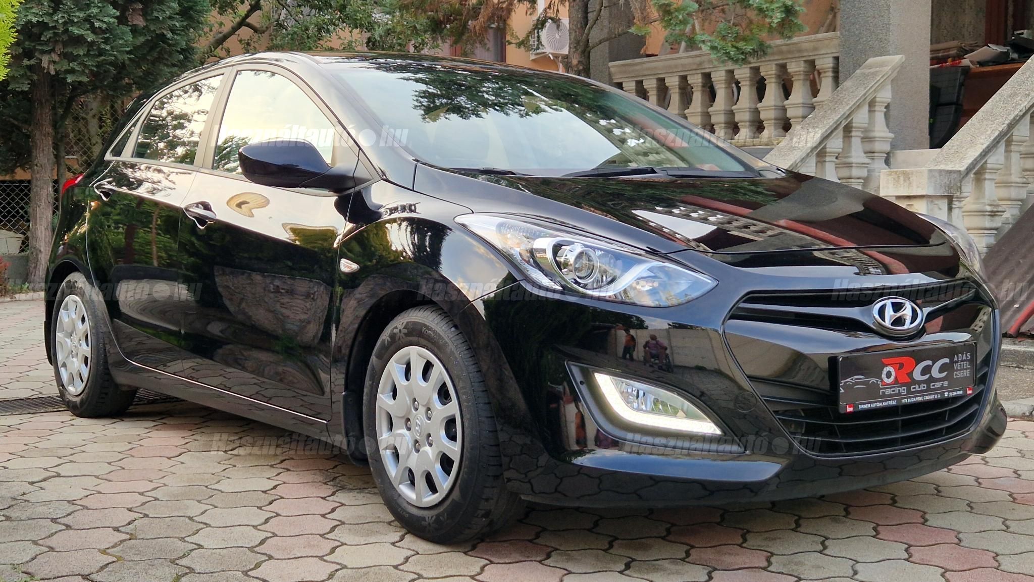 HYUNDAI I30 2013/5 - 1