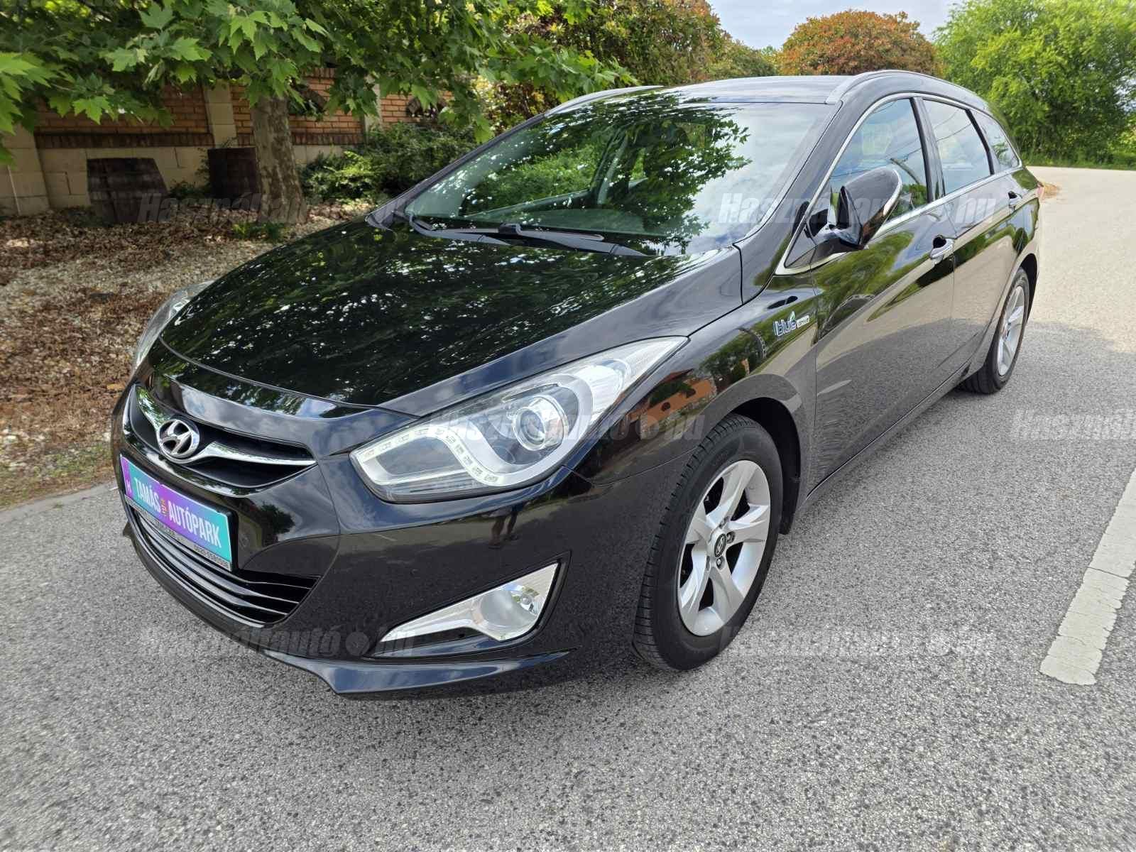 HYUNDAI I40 2014/7 - 1