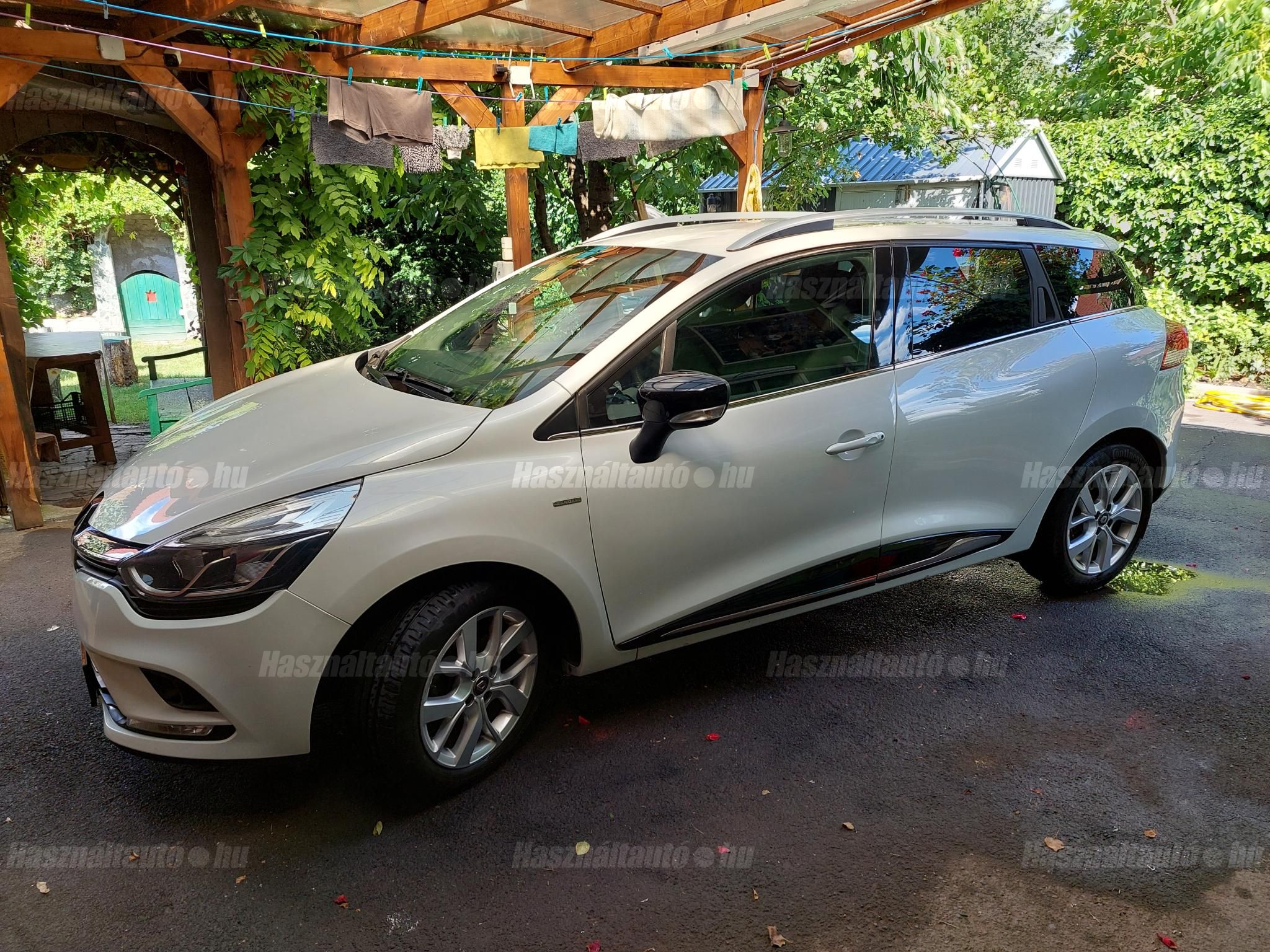 RENAULT CLIO 2019/6 - 1