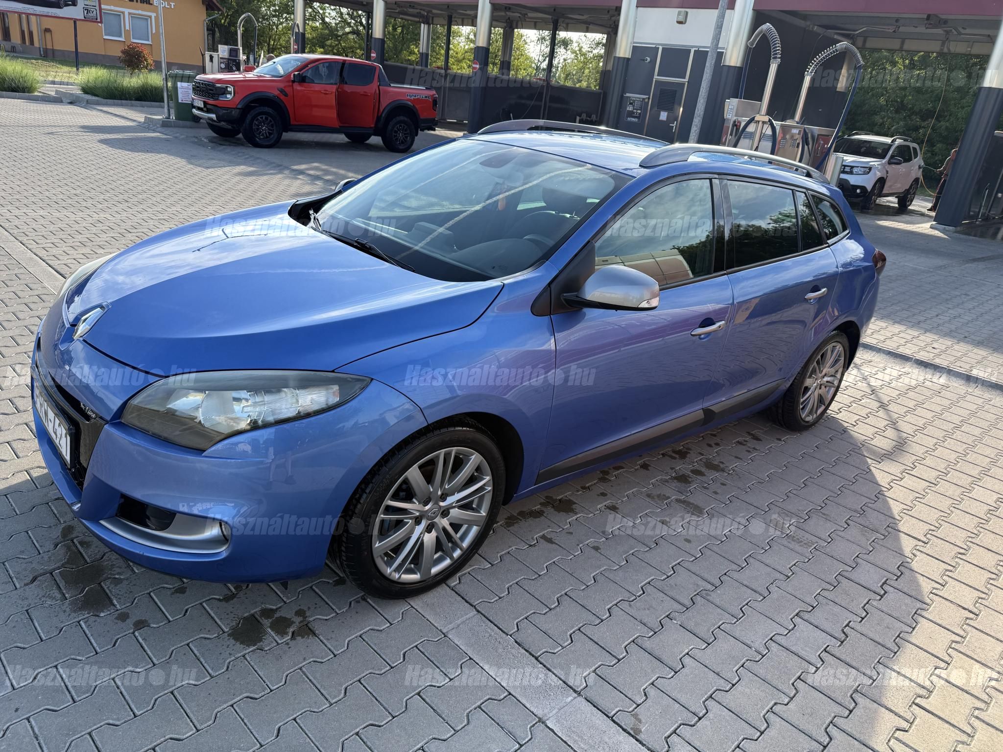 RENAULT MEGANE 2011/2 - 1
