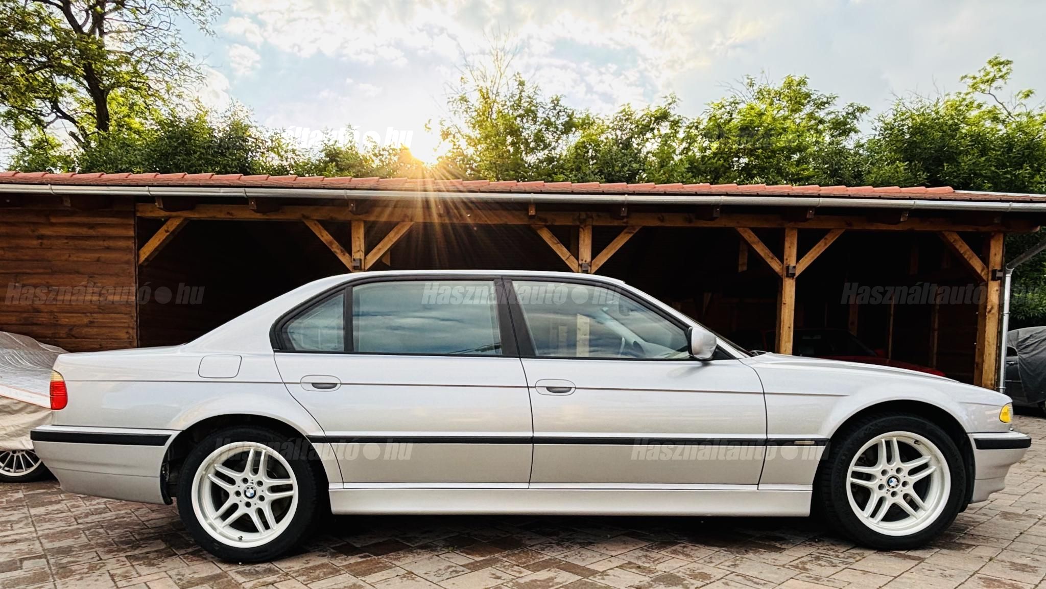 BMW 740 2001/5 - 1