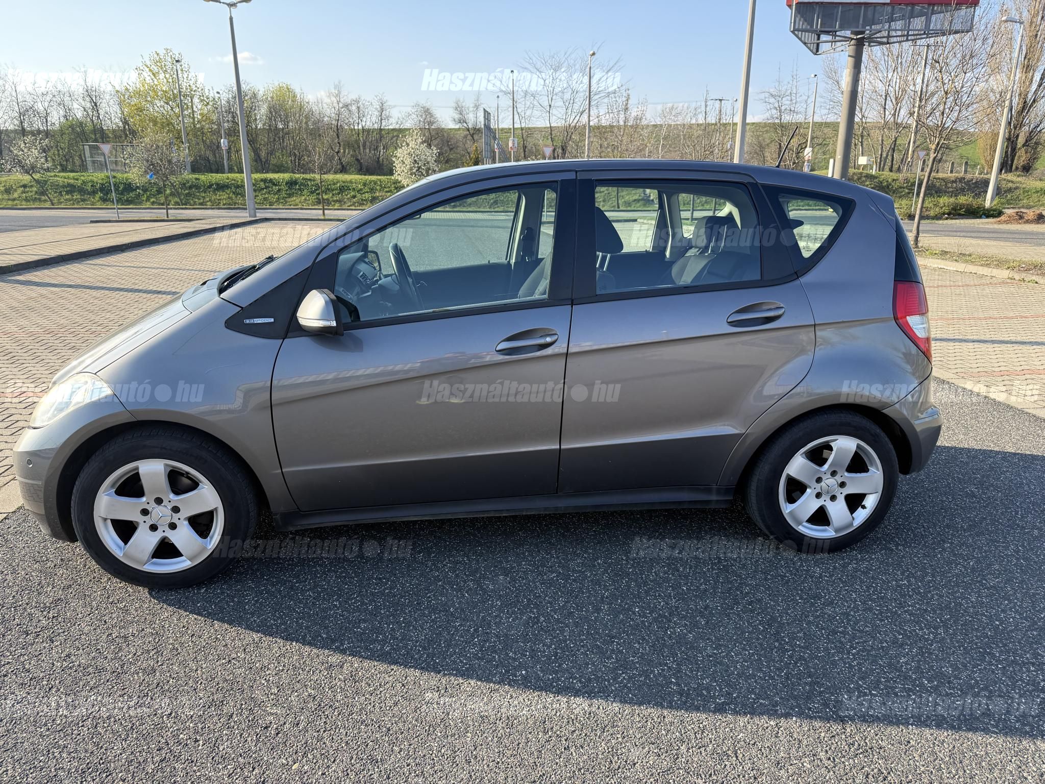 MERCEDES-BENZ A 160 2009/7 - 1