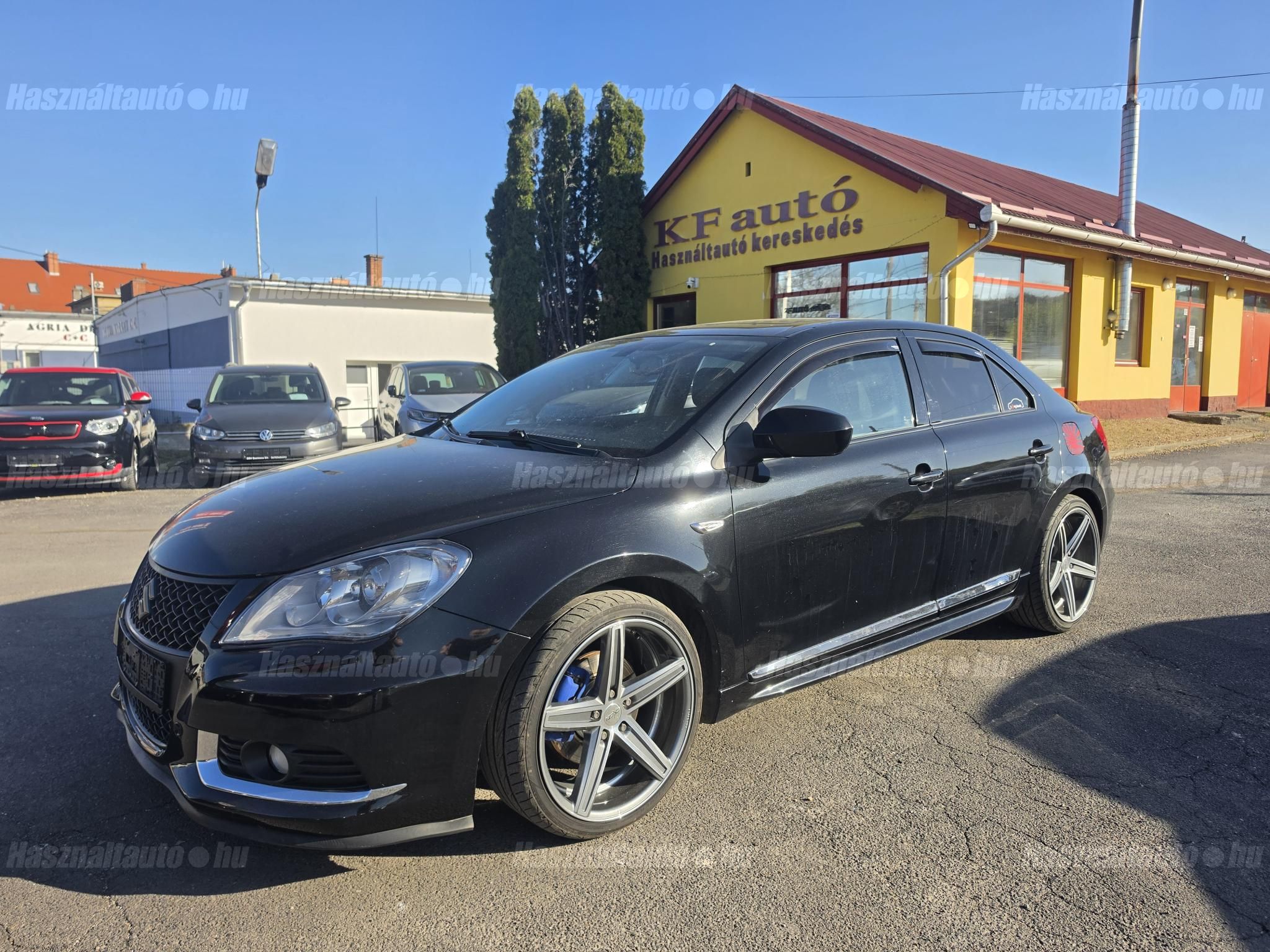 SUZUKI KIZASHI 2011/2 - 1