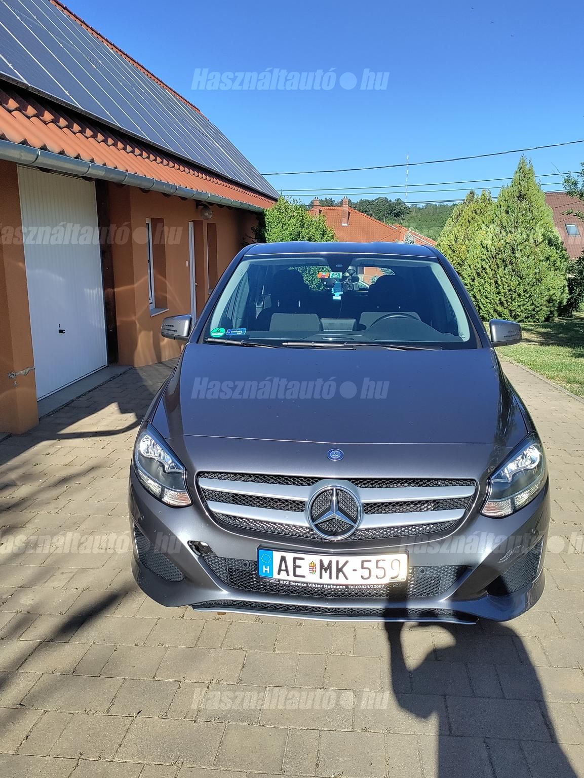 MERCEDES-BENZ B 180 2015/4 - 1