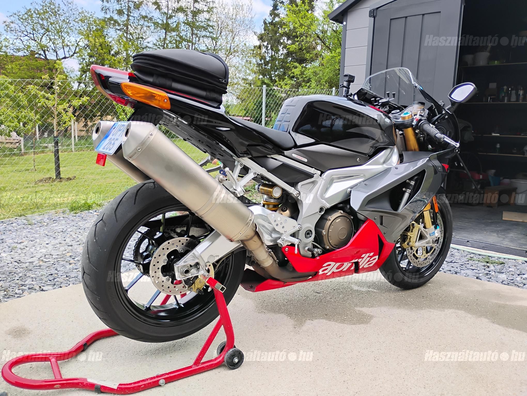 APRILIA RSV 1000 2009/8 - 1