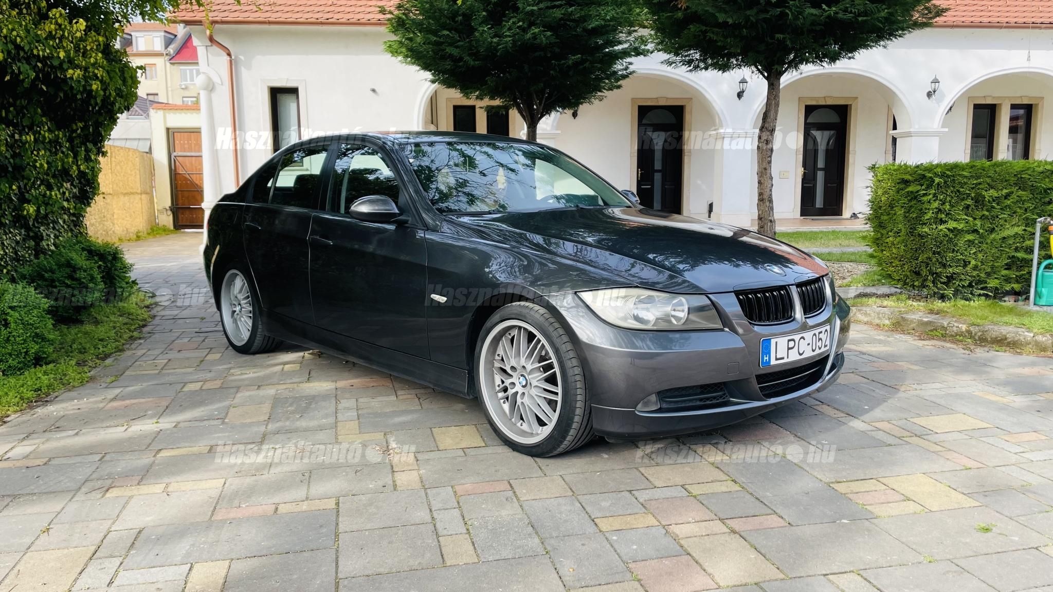 BMW 320 2006/4 - 1