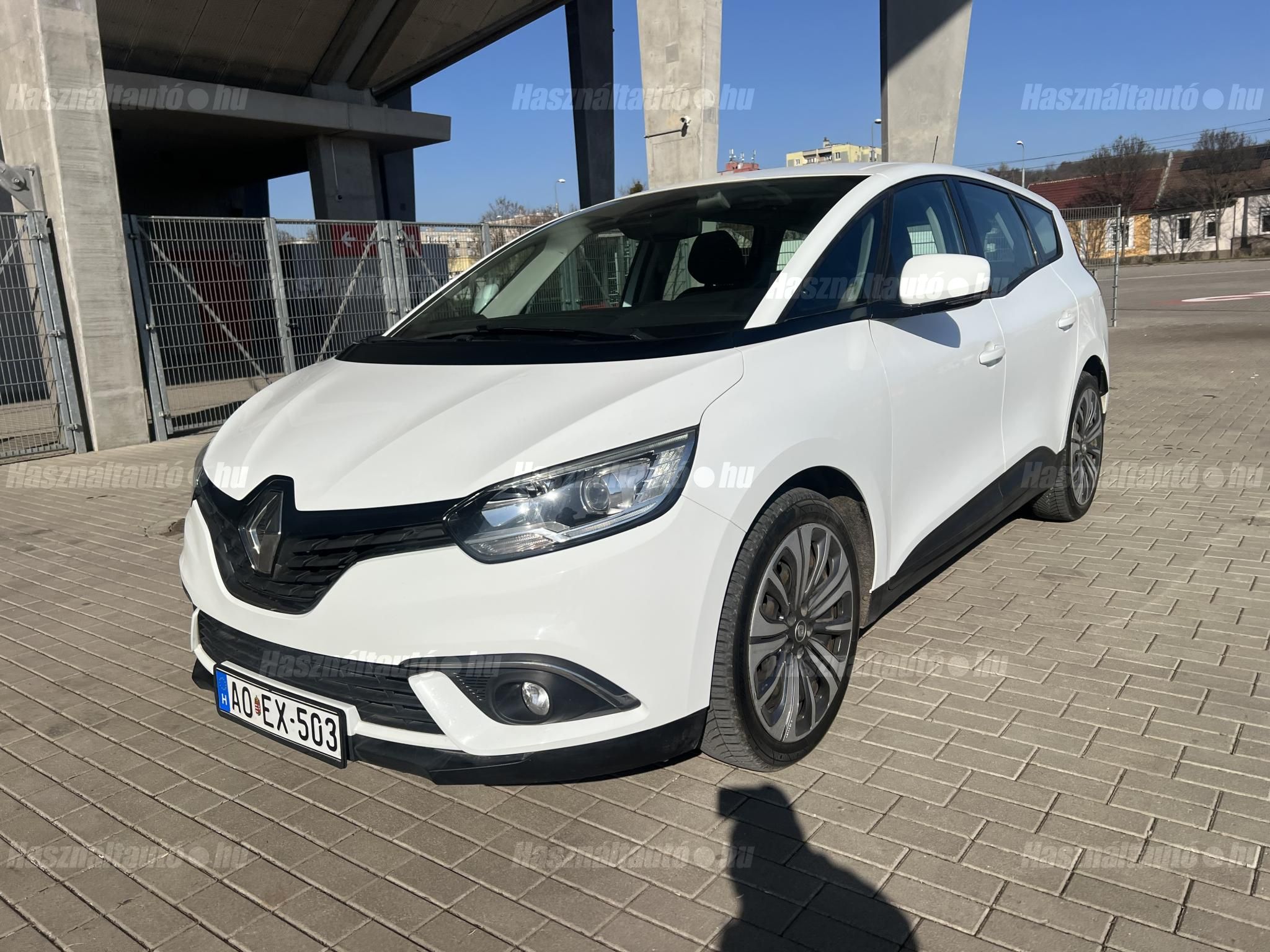RENAULT SCENIC 2019/7 - 1
