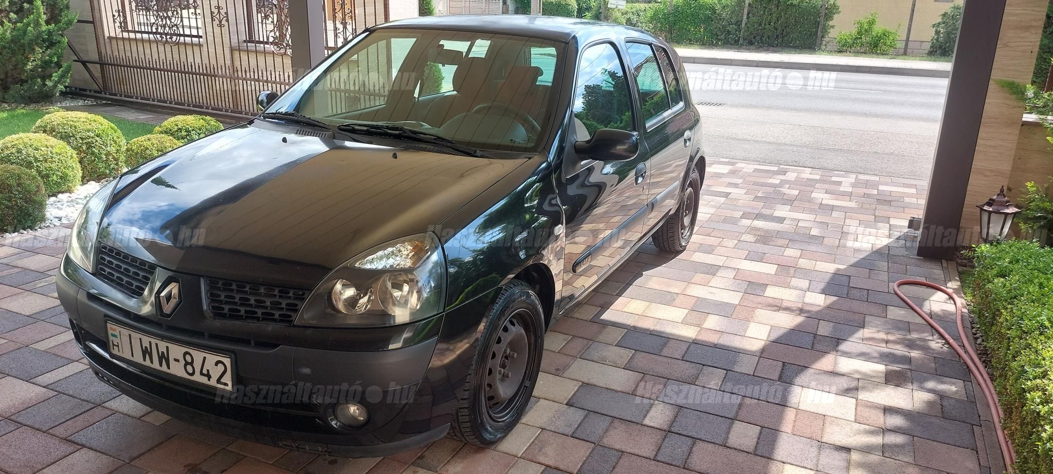 RENAULT CLIO 2003/5 - 1