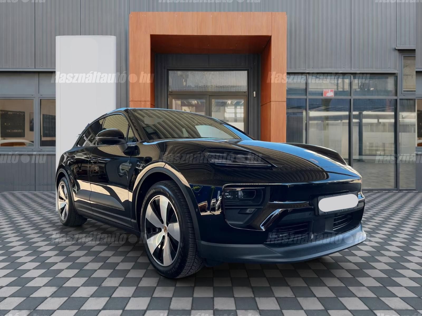 PORSCHE MACAN 2025/10 - 1