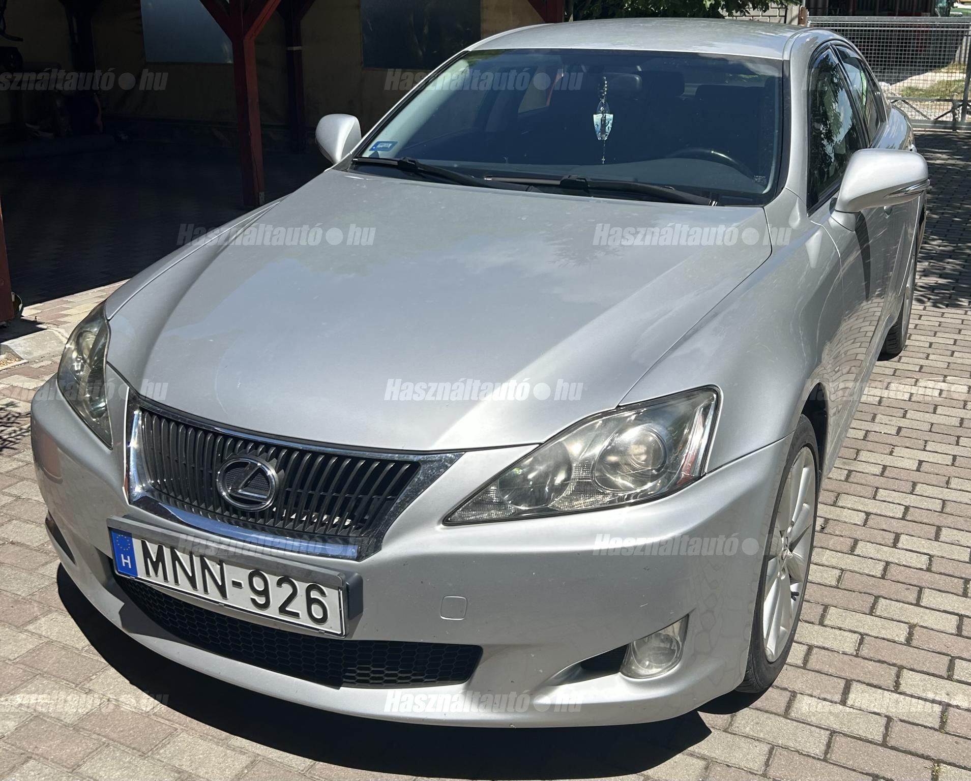 LEXUS IS 2009/11 - 1