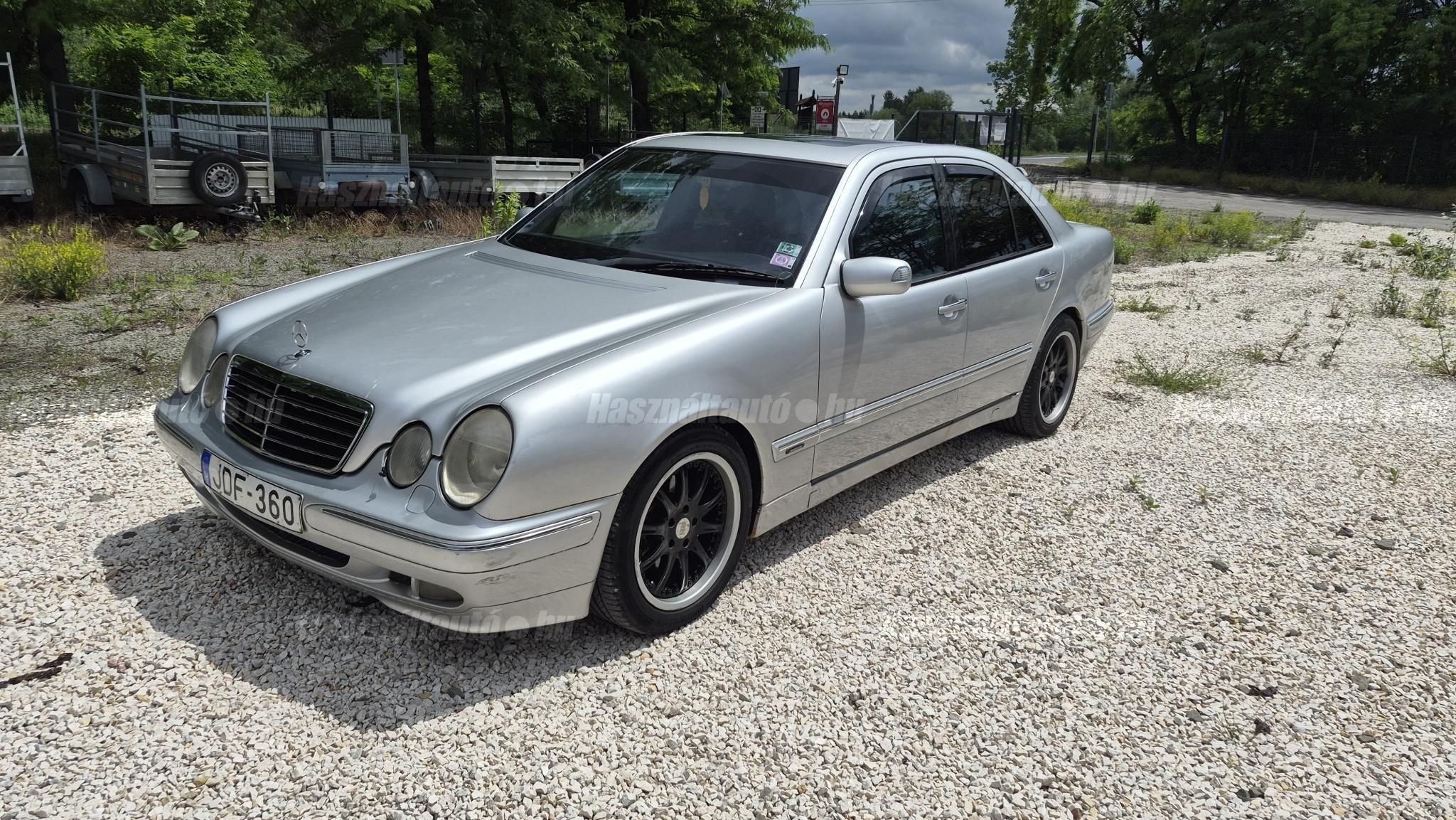 MERCEDES-BENZ E 270 2000/12 - 1